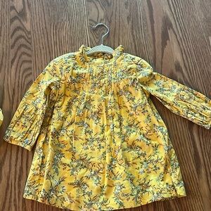 Janie and jack mustard cotton pleated front dress w gold buttons.